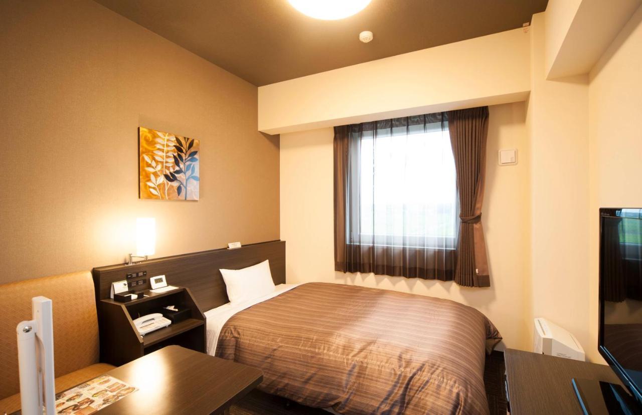 โรงแรม Route-inn 3*