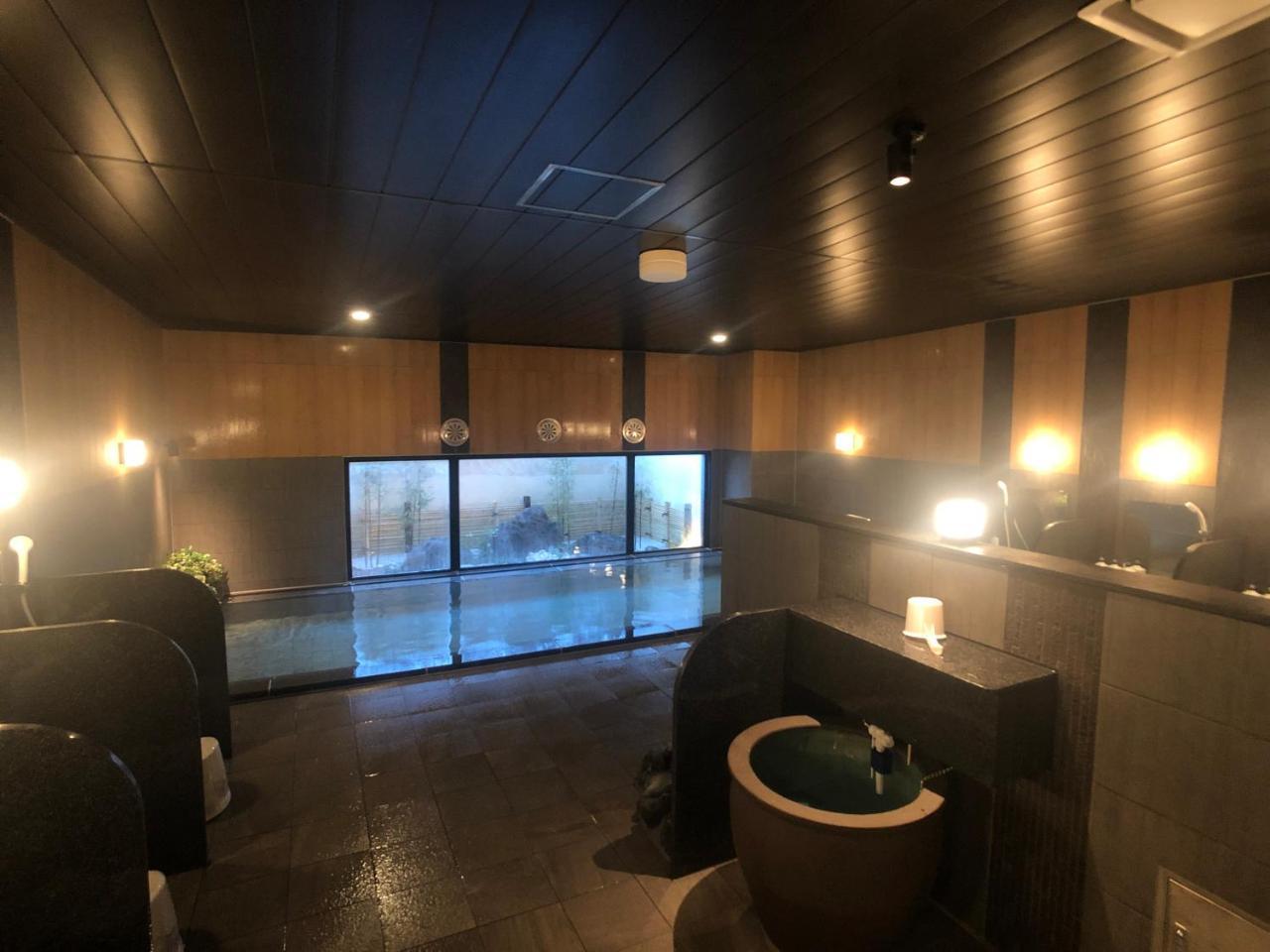 โรงแรม Route-inn